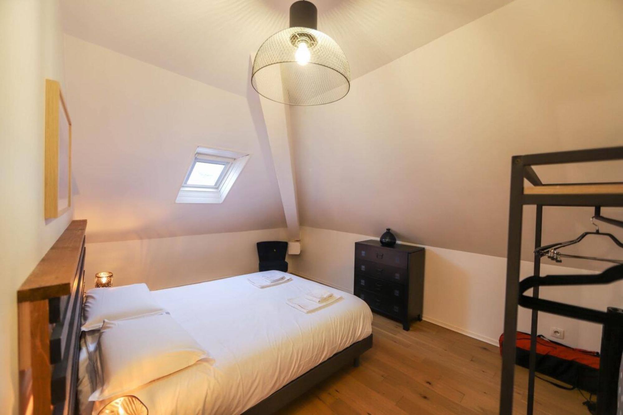 Le Factory Duplex En Vieille Ville Cote Lac Анси Екстериор снимка