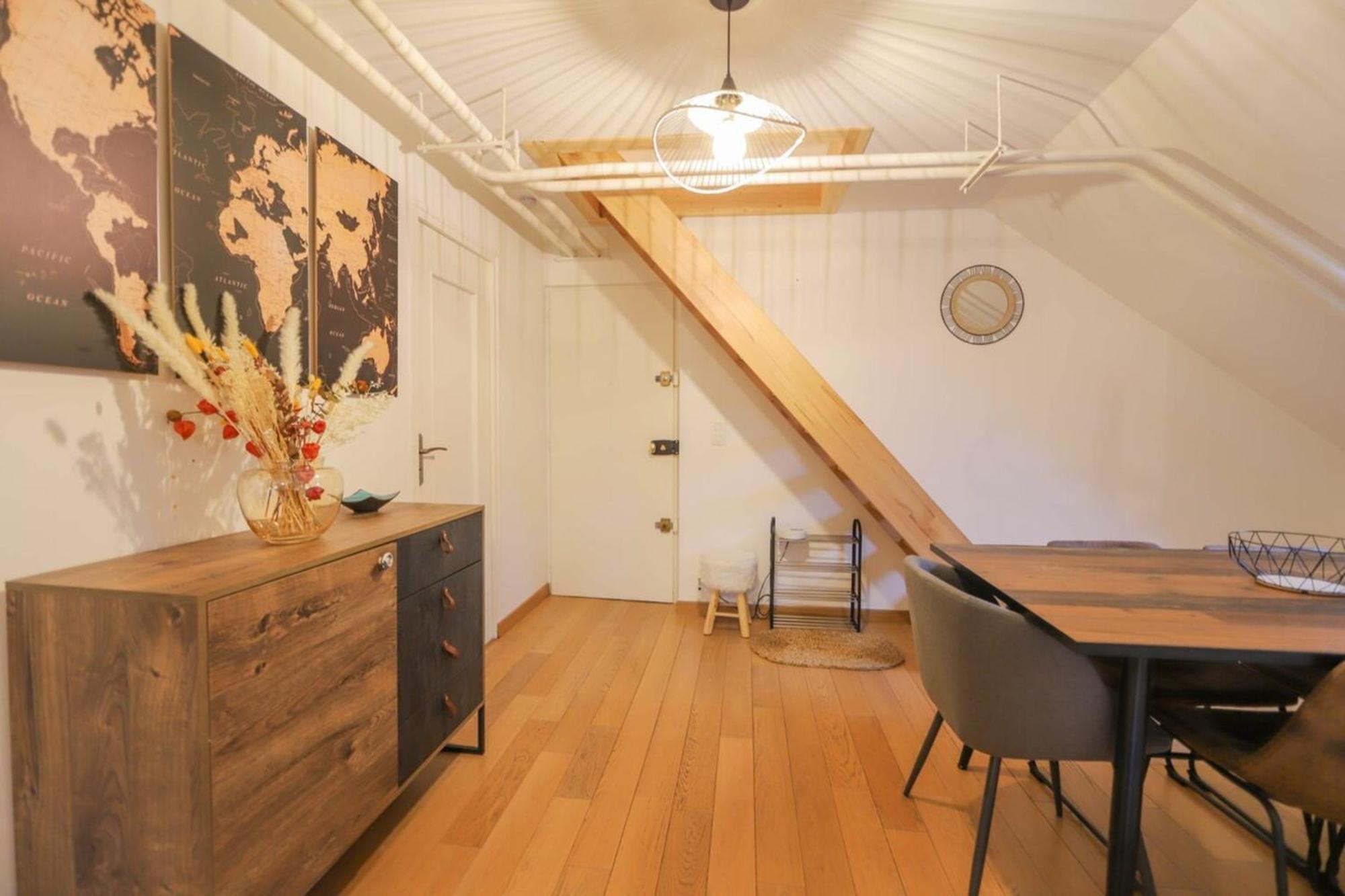 Le Factory Duplex En Vieille Ville Cote Lac Анси Екстериор снимка